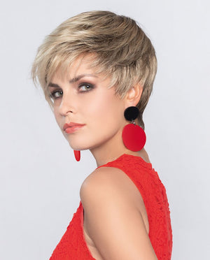 POINT by Ellen Wille